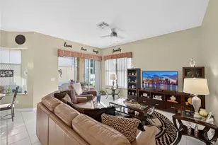 618 SW Lake Charles Cir, Port Saint Lucie, FL 34986 - Photo 9