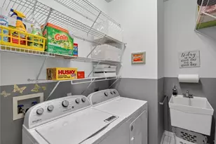 618 SW Lake Charles Cir, Port Saint Lucie, FL 34986 - Photo 23