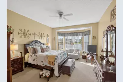 618 SW Lake Charles Circle, Port Saint Lucie, FL 34986 - Photo 15