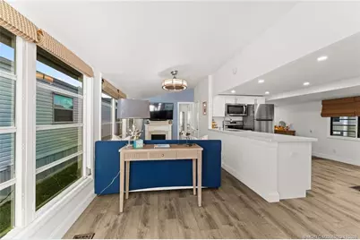 447 Nettles Boulevard, Jensen Beach, FL 34957 - Photo 5