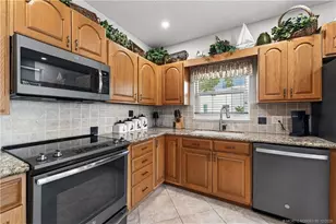 12437 NW Harbour Rdg Blvd, Palm City, FL 34990 - Photo 11