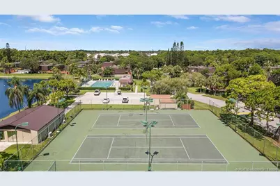 5662 SE Windsong Lane #408, Stuart, FL 34997 - Photo 3