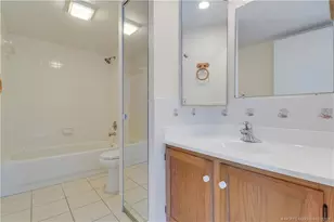 5662 SE Windsong Ln, Stuart, FL 34997 - Photo 27