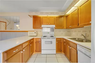 5662 SE Windsong Lane #408, Stuart, FL 34997 - Photo 19