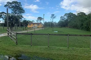 6105 SW Gator Trail, Palm City, FL 34990 - Photo 3