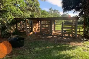 6105 SW Gator Trail, Palm City, FL 34990 - Photo 7