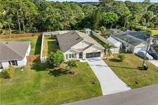 2819 SW East Louise Cir, Port Saint Lucie, FL 34953 - Photo 31