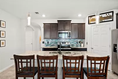 2819 SW East Louise Circle, Port Saint Lucie, FL 34953 - Photo 17