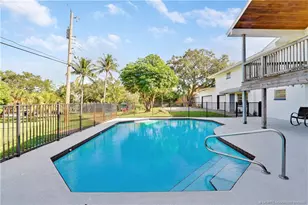 1995 NE River Ct, Jensen Beach, FL 34957 - Photo 13