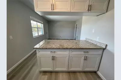 661 Hernando Street #9, Fort Pierce, FL 34949 - Photo 5