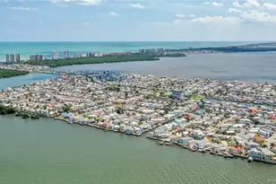 737 Nettles Blvd, Jensen Beach, FL 34957 - Photo 11