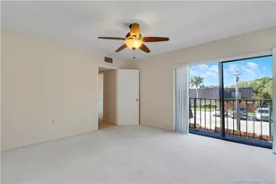 5662 SE Windsong Ln, Stuart, FL 34997 - Photo 19