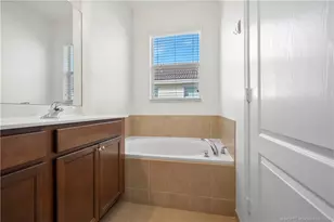 9512 SW Merlin Ct, Stuart, FL 34997 - Photo 23