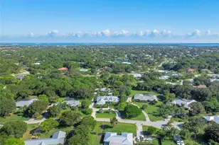 2695 NE Cypress Ln, Jensen Beach, FL 34957 - Photo 71