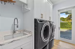 2695 NE Cypress Ln, Jensen Beach, FL 34957 - Photo 25