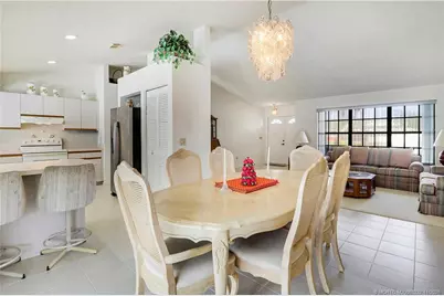 366 SW Eyerly Avenue, Port Saint Lucie, FL 34983 - Photo 21