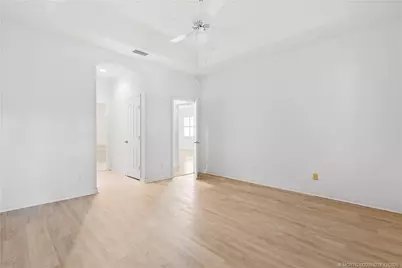 671 NW Red Pine Way, Jensen Beach, FL 34957 - Photo 19