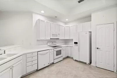 671 NW Red Pine Way, Jensen Beach, FL 34957 - Photo 29