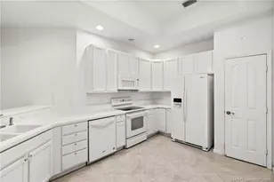 671 NW Red Pine Way, Jensen Beach, FL 34957 - Photo 29