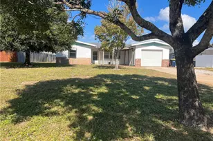 1467 SE Andrews St, Stuart, FL 34996 - Photo 1