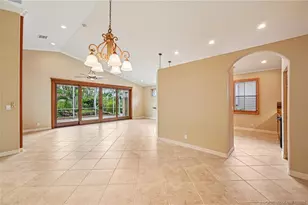 2690 SE Stonebriar Way, Stuart, FL 34997 - Photo 9