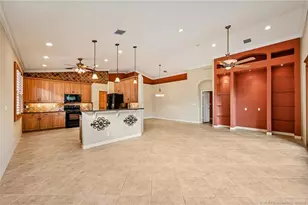 2690 SE Stonebriar Way, Stuart, FL 34997 - Photo 7