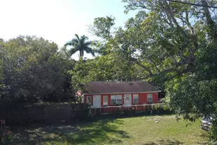 888 SW 28th St, Palm City, FL 34990 - Photo 17