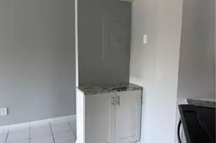 2041 NE Collins Cir, Jensen Beach, FL 34957 - Photo 7