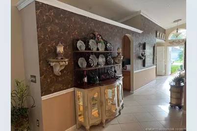 6948 SE Twin Oaks Circle, Stuart, FL 34997 - Photo 3