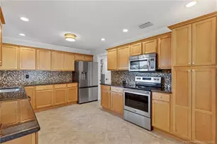 2041 SE Giffen Ave, Port Saint Lucie, FL 34952 - Photo 11