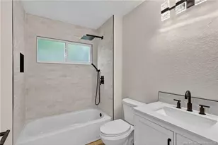 2041 SE Giffen Ave, Port Saint Lucie, FL 34952 - Photo 21