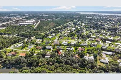 2041 SE Giffen Avenue, Port Saint Lucie, FL 34952 - Photo 33