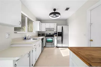 3071 SE East Blackwell Drive, Port Saint Lucie, FL 34952 - Photo 21