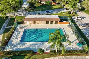 5773 SE Windsong Ln, Stuart, FL 34997 - Photo 33