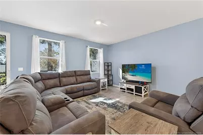 5634 SE Edgewater Circle, Stuart, FL 34997 - Photo 13