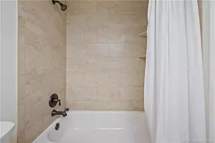 1210 SE Parkview Pl, Stuart, FL 34994 - Photo 17