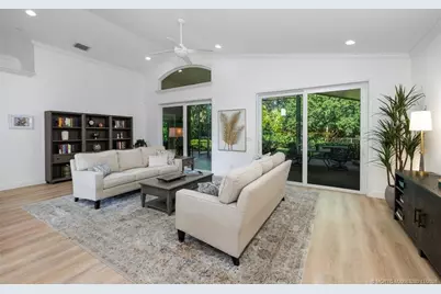 926 SE Westminster Place, Stuart, FL 34997 - Photo 13