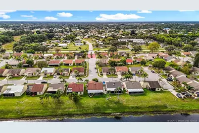 2388 SE Brekenridge Circle, Port Saint Lucie, FL 34952 - Photo 67