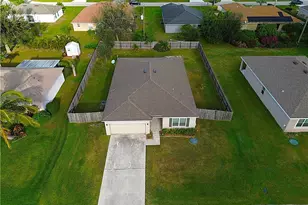 4341 SW Appleseed Rd, Port Saint Lucie, FL 34953 - Photo 11