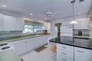 1843 SE Granada Ln, Stuart, FL 34996 - Photo 17