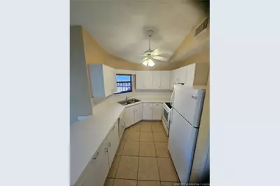 2835 Stoneway Lane #D, Fort Pierce, FL 34982 - Photo 17