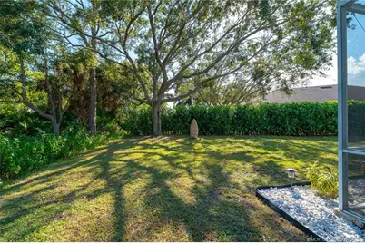 937 NW Waterlily Place, Jensen Beach, FL 34957 - Photo 25