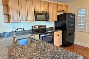 2902 SW Lakemont Pl, Palm City, FL 34990 - Photo 3