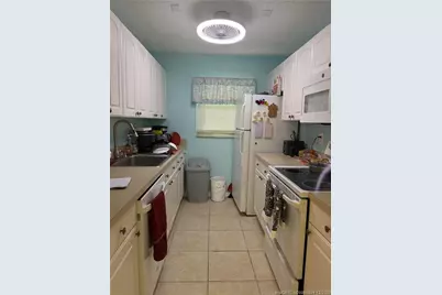 300 SW Golfview Terrace #152, Boynton Beach, FL 33426 - Photo 5