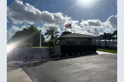 300 SW Golfview Terrace #152, Boynton Beach, FL 33426 - Photo 13