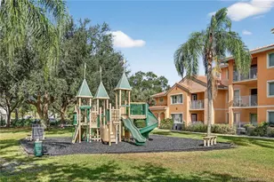 221 SW Palm Dr, Port Saint Lucie, FL 34986 - Photo 37