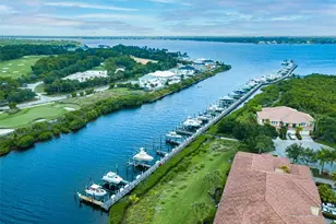 742 SW Palm Cove Dr, Palm City, FL 34990 - Photo 1