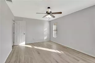 252 NW Lincoln Ave, Port Saint Lucie, FL 34983 - Photo 17