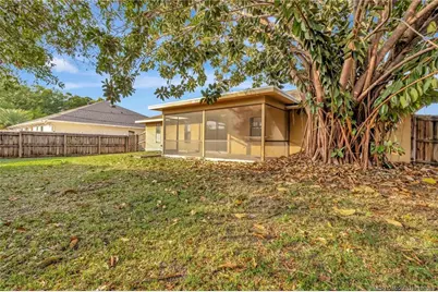 252 NW Lincoln Avenue, Port Saint Lucie, FL 34983 - Photo 33