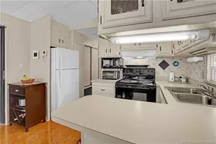 587 Nettles Blvd, Jensen Beach, FL 34957 - Photo 17